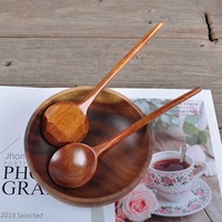 Nouvelle cuillère à long manche tortue soupe en bois grande cuillère Ramen ustensiles de cuisine créatifs cuisson cuillère à remuer manger truie