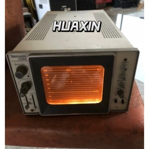 TEKTRONIX 528A เครื่องตรวจสอบรูปคลื่น + 1420 NTSC VECTORSCOPE ในแรงดันไฟฟ้า 115Vac สำหรับอะไหล่ - Product Image 1