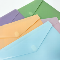 Carpeta de Archivo con Clip Tamaño A4, Cinta Mágica, Opaca, Fabricada en Material PP Resistente con Impresión Digital para Uso Escolar