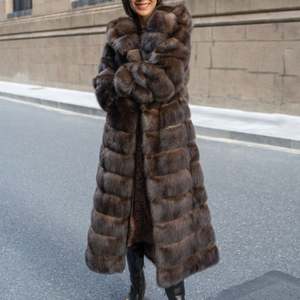 2023 fábrica nueva moda invierno cálido lujo Real Sable <span class=keywords><strong>abrigo</strong></span> estilo largo chaqueta con capucha mullido grueso <span class=keywords><strong>abrigo</strong></span> de piel de visón Real - Product Image 3