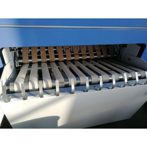 Máquina <span class=keywords><strong>de</strong></span> Planchado y Doblado <span class=keywords><strong>de</strong></span> Ropa LAIJIE <span class=keywords><strong>de</strong></span> Alta Velocidad, 3m, con Calentamiento a <span class=keywords><strong>Vapor</strong></span> Eléctrico, Control por Computadora, Independiente, para Hotel y Hospital - Product Image 3