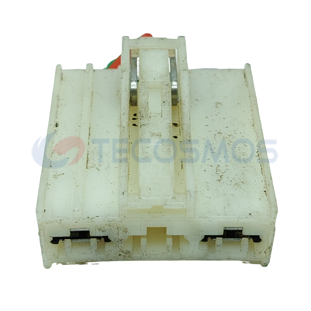 Auto Part Automotive Connector Automotive Plug Waterproof Shell Suitable for Automotive 3-Pin Female CT3-0190M