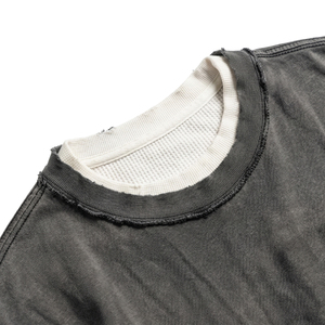 เสื้อยืดแขนยาวทรงหลวมสไตล์วินเทจสำหรับผู้ชาย ยี่ห้อ TOPSHOW รุ่น Custom Double Sleeve Contrast ลาย Acid Wash - Product Image 4