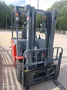 Elevador da forquilha de paletes elétrica 1 Tonelada 1.5 Toneladas Ce 4-wheel Drive Farm Controle Remoto Todo o Terreno Palete Caminhão off Road Mini Pequeno 5 t - Product Image 3