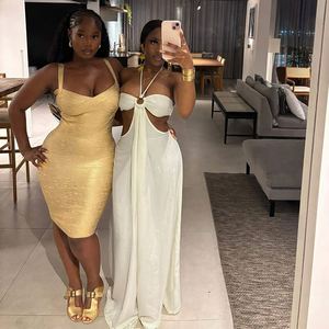 <span class=keywords><strong>Abito</strong></span> da donna sexy all'ingrosso dalla fabbrica cinese, con scollo all'americana, senza spalline e cut-out sul seno - Product Image 2