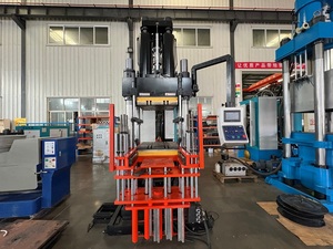 Unité d'injection verticale SM-200A PLC 2000KN pour le moulage par injection de joints d'étanchéité, de bagues et d'anneaux toriques en caoutchouc sur mesure - Product Image 2