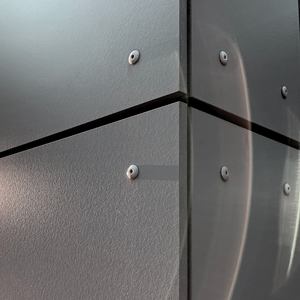 Panneaux de façade en aluminium enduits de conception moderne durable d'OEM pour le revêtement de mur extérieur et les murs rideaux - Product Image 3