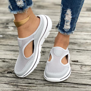 Nouveau style d'été de demi-pantoufles décontractées en maille grande taille bout rond tissé volant pour femmes pantoufles creuses pour femmes - Product Image 3