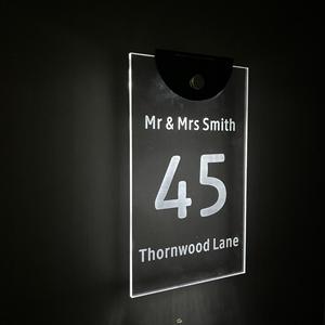 Numéros de maison extérieurs personnalisés, panneau solaire LED pour maison, plaque moderne d'adresse extérieure, nom de famille, numéro, logo imprimé pour maison - Product Image 3