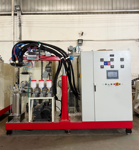 Инжекционный пресс Zecheng серии CPU-30J-D2 с ПЛК-управлением, сертифицированный CE, 35-80 кВт, 3000-5000 об/мин, 1-5 кг/мин, гарантия 1 год - Product Image 2