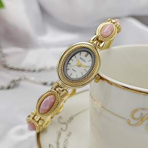 NAIDU 282 Nouvelle montre vintage pour femme avec pierres précieuses colorées, bijoux de luxe léger, or noble, petite montre bracelet mignonne - Product Image 2