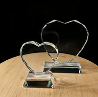 Trophée Cœur en Verre Cristal Transparent Gravé au Laser, Plaque Étanche – Idéal pour Mariage et Saint-Valentin – Offre Spéciale