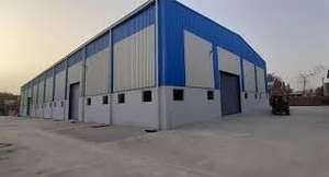 Obtenez une structure de bâtiment préfabriquée avec un service de structure de bâtiment préfabriquée en acier doux de qualité durable - Product Image 2