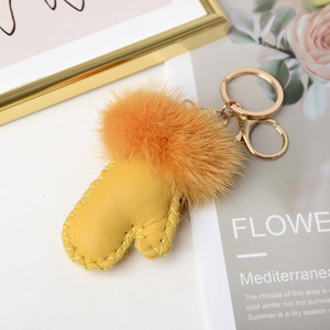<span class=keywords><strong>Porte</strong></span>-clés décoratif en fourrure de vison avec petits pompons, mignon, luxueux et créatif, en forme de gants et de sacs à main en <span class=keywords><strong>laine</strong></span> - Product Image 4