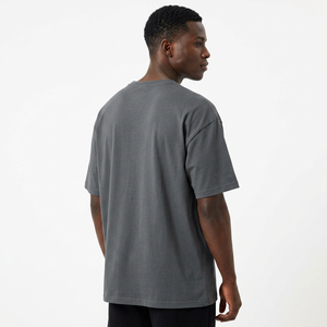 Camiseta de Algodón Gris Sólido Extra Grande para Hombre, Manga Corta, Cuello Redondo, Estilo Casual - Product Image 1