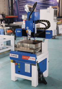 Kleine Draagbare Mini <span class=keywords><strong>Cnc</strong></span> <span class=keywords><strong>Router</strong></span> <span class=keywords><strong>Machine</strong></span> Desktop 3d <span class=keywords><strong>Cnc</strong></span> 4040 4060 Hout Routers Prijs - Product Image 3