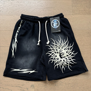 Pantalones Cortos de Diseñador 26ss Hellstar, Estilo Urbano Americano, Retro, de Algodón Lavado, con Efecto Desgastado y Teñido por Goteo - Product Image 1