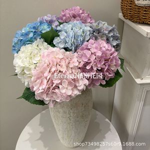 Ramo de Hortensias Artificiales Secret Garden, 18 cm de Diámetro, 53 cm de Largo, para Decoración de Bodas - Product Image 4