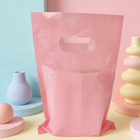 Sacs en plastique personnalisés découpés à la forme avec poignée, roses, en PE, pour boutiques, sacs de shopping, emballages cadeaux avec logo imprimé, vente en gros