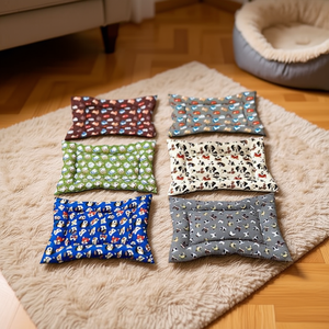 Tappetino Quadrato in Seta Antiscivolo per Cani 43*58CM, Tappetini Premium per Animali Domestici - Product Image 3