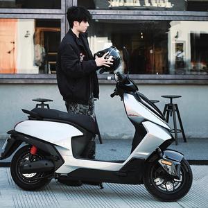 Motocicleta Eléctrica de la Mejor Calidad para Adultos, Legal para Circular en la Calle, 3000W, Motocicleta Eléctrica JH, Scooter Motorizado de 2 Ruedas - Product Image 1