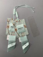 Étiquettes suspendues personnalisées pour vêtements avec ruban, étiquettes en papier pour marques de mode et emballages de vêtements