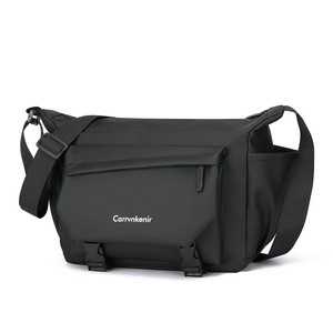 Sac de poitrine pour homme grande capacité, en nylon imperméable, décontracté, pour affaires, étudiants, sac messager tendance - Product Image 1
