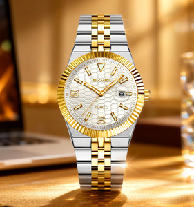 Montre à quartz SKMEI <span class=keywords><strong>de</strong></span> luxe avec date automatique et jour <span class=keywords><strong>de</strong></span> <span class=keywords><strong>la</strong></span> semaine, bracelet en acier inoxydable personnalisé, cadran <span class=keywords><strong>de</strong></span> 40 mm, mode Reloj Para Hombre - Product Image 4