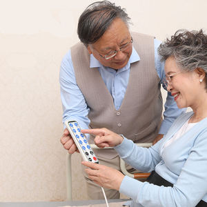 Lit multifonctionnel <span class=keywords><strong>pour</strong></span> fauteuil roulant Lit de soins infirmiers à <span class=keywords><strong>domicile</strong></span> Lit d'hôpital manuel à 5 fonctions avec toilette <span class=keywords><strong>pour</strong></span> <span class=keywords><strong>personnes</strong></span> âgées - Product Image 5
