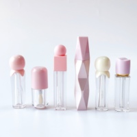 Vente en gros 4ml rose coloré clair Tubes de brillant à lèvres rouge à lèvres liquide fard à paupières fard à paupières conteneur personnalisable emballage cosmétique