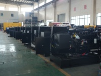 Générateur diesel à aimants permanents 100-500 kW Weichai/Yuchai/Sdec/ Groupe électrogène silencieux Type ATS Alternateur Stamford Panneau de commande