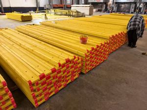 Poutre en bois H20 de 3,9 m de longueur, bois massif, coffrage en bois utilisé pour le coulage de béton de dalles et de murs de bâtiments - Product Image 4