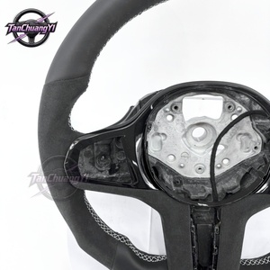 Volant de voiture personnalisé en fibre de carbone pour F91 F92 F93 M5 F90 G31 G32 G38 G32 M550i G30 2017-2024 - Product Image 3