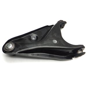 Parti di sospensione Auto Auto anteriore sinistra destra braccio di controllo braccio trascinante boccola 545011362R 545004269R per RENAULT LADA <span class=keywords><strong>DACIA</strong></span> - Product Image 3