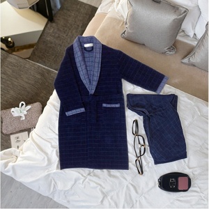 Pyjama thermique brodé personnalisé grande <span class=keywords><strong>taille</strong></span> pour femmes en hiver peignoir et <span class=keywords><strong>robe</strong></span> <span class=keywords><strong>de</strong></span> <span class=keywords><strong>chambre</strong></span> <span class=keywords><strong>de</strong></span> style kimono - Product Image 2