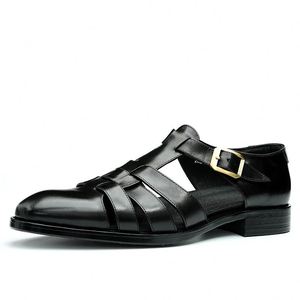 Sandales d'été pour hommes en cuir véritable respirant avec design à crochets, sandales plates décontractées d'extérieur, sandales artisanales de haute qualité - Product Image 2