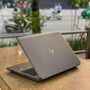 Ordinateur portable professionnel d'occasion <span class=keywords><strong>HP</strong></span> <span class=keywords><strong>Zbook</strong></span> 15 G5, 95% neuf, 15,6 pouces, <span class=keywords><strong>Core</strong></span> <span class=keywords><strong>i7</strong></span> 8ème génération, 16 Go de RAM, 512 Go SSD, carte graphique dédiée Gen P1000 (4G) - Product Image 5