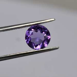 Lot en gros du fabricant indien de pierres précieuses en vrac d'améthyste africaine naturelle toutes les tailles et formes disponibles - Product Image 3