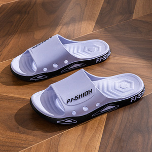 Style coréen <span class=keywords><strong>pantoufles</strong></span> d'été pour hommes à la mode imperméable Co fond épais antidérapant imprimé extérieur résistant à l'usure <span class=keywords><strong>pantoufles</strong></span> de salle de bain - Product Image 2