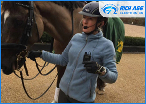 Dispositivo Audio Wireless Simplex RC2401 per Guide Turistiche, Uso tra Guide e Turisti/Istruttori e Governi - Product Image 5