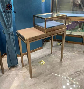 فاخر ليد ذهبي فولاذ مقاوم للصدأ الفترين لطاولة عرض التصميم الداخلي للمتاجر - Product Image 4