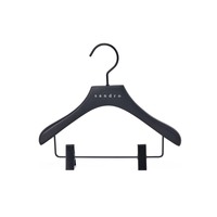 Kindome Luxury cintre en bois noir avec épaule floquée en velours cintre en bois personnalisé avec logo pour vêtements pour enfants