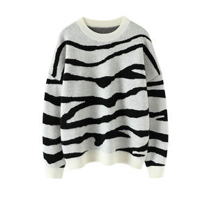 Designer produttore girocollo Trendy top lavorati a maglia autunno a righe moda inverno nero bianco Zebra modello Pullover <span class=keywords><strong>maglione</strong></span> donna - Product Image 1