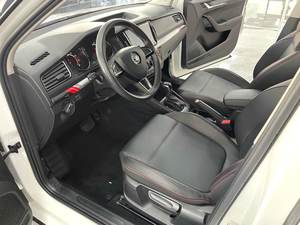 Offerta Speciale: Auto Usata Skoda <span class=keywords><strong>Kamiq</strong></span> 2024 1.5L Comfort Automatica, SUV Compatto, Guida a Sinistra, Sedili in Pelle, Pneumatici R17 - Product Image 4