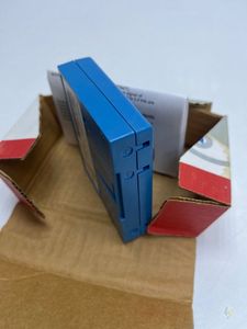 Nuevo en caja R7861A1034 Controlador de combustión Amplificador de señal de llama R7861A1034 - Product Image 4