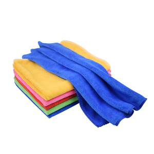 Toalla de Microfibra 30x70 Cm de Alta Absorbencia para Lavado de Autos, Limpieza del Hogar y Uso en Hoteles - Product Image 2