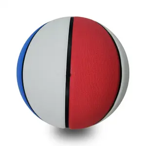 Nhà Máy Giá tùy chỉnh đầy màu sắc bọt cao su bóng rổ bóng với logo