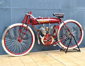 Retro First <span class=keywords><strong>Harley</strong></span> Indian Motorcycle 1:1 Modelo de metal Pintado a mano Decoración suave para Bar Cafetería Restaurante - Product Image 3