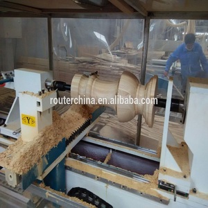 Los tornos CNC para madera fabricados en China se utilizan para fabricar mecánicamente columnas <span class=keywords><strong>de</strong></span> escaleras y patas <span class=keywords><strong>de</strong></span> <span class=keywords><strong>mesa</strong></span>. - Product Image 5
