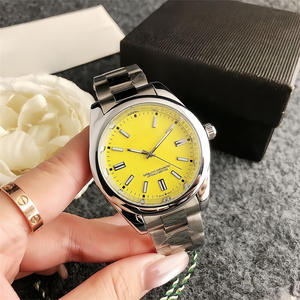 <span class=keywords><strong>Orologio</strong></span> al Quarzo Cross-Border da 20mm in Acciaio Inossidabile dal Design Semplice per Uomo e <span class=keywords><strong>Donna</strong></span>, Impermeabile con Funzione Calendario, Stampa di Lusso su Vetro e Lega - Product Image 2